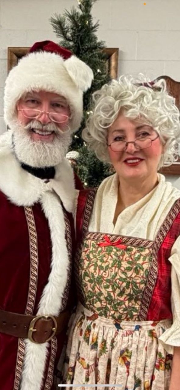 Doug and Tammy Barnes as Mr. and Mrs. Claus